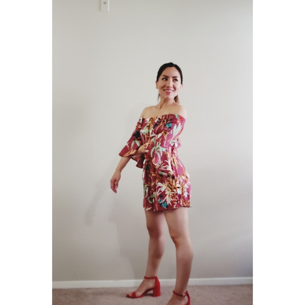 Romper - Picture 2 of 4